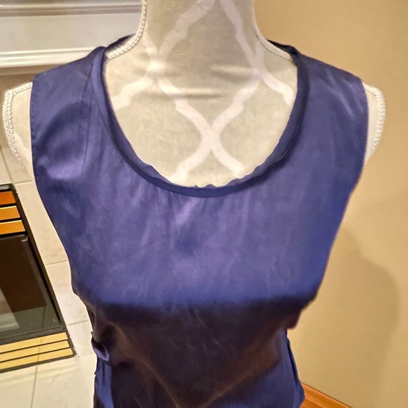 Elie Tahari Silk Top - Picture 2 of 10